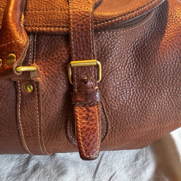 Duluth Trading Co Lifetime Leather Duffle Bag - Beautiful - Perfect Condition! - Picture 9 of 13